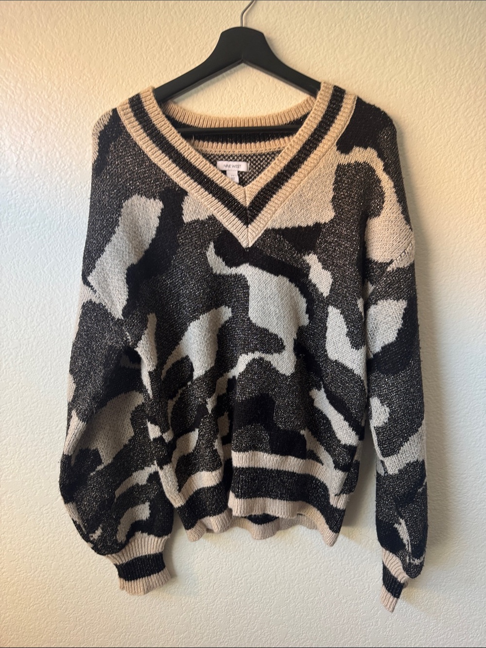 Nine West V-Neck Sweater - Black & Cream | M